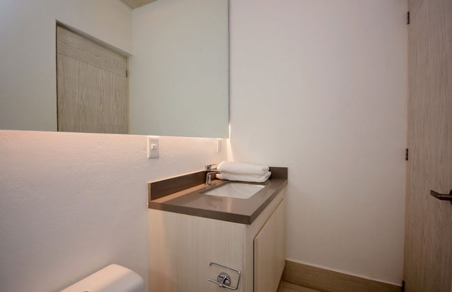 Mayan Monk - Photo 64