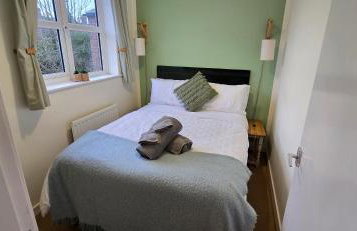 Rhubarb Retreat - Stylish House, Sleeps 5, 10 mins to Durham City & Parking & Garden - Foto 73