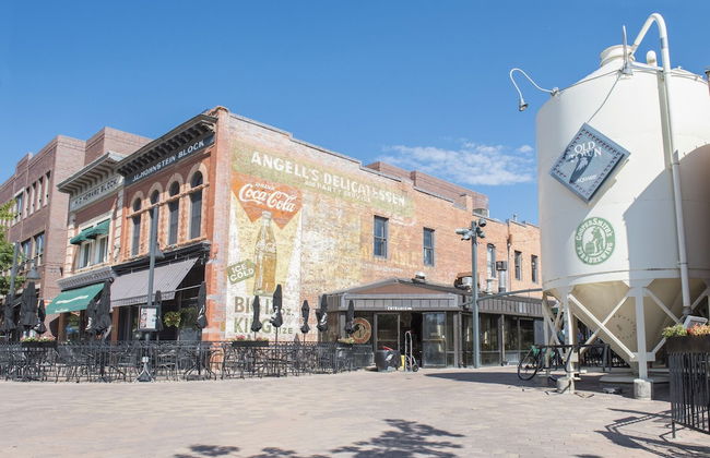 Cozy Victorian Cottage in the Heart of Old Town! - Foto 36