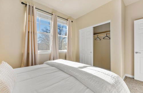 MidTown Hideaway Fire Pit and King Beds - Photo 23