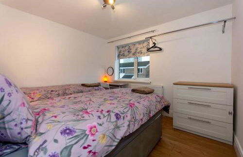 BrumStay UK® 5-Bed House Ideal for Long-Term Stays - Foto 11