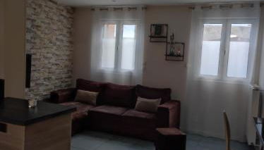 Maison cosy pour famille - groupe proche toutes commodités - Foto 2