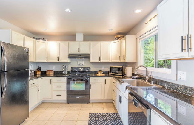 Wolf Beach Cottage by Avantstay Harbor Views - Photo 12