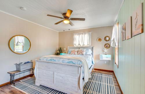 Waterfront Florida Escape with Pool and Private Dock! - Foto 17