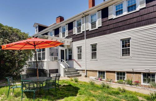 Historic Warren Vacation Rental Walk to Beaches! - Foto 26