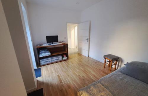 GAG Apartment in TRAM zone with FREE PARKING in front of the house - Photo 32