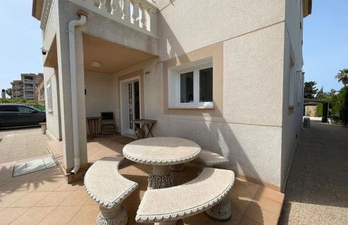 Schönes Ferienhaus Caesar mit großem Pool und Garten - Foto 44