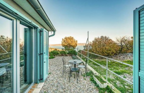 Stunning Apartment In Gondolici - Foto 14