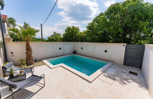 Stone House with pool Poeta - Foto 8