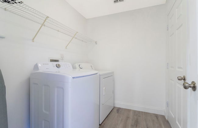 Beautiful 5Bd Single Family w Game Room 106 Lake Wilson Preserve - Foto 43