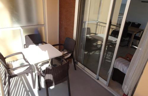 APARTAMENTOS EL SOL a 20 metros del mar. - Foto 4