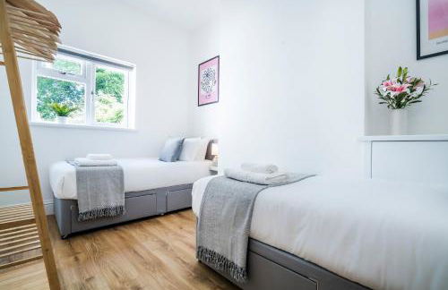 Cozy 2 Bedroom Apartment in Sutton - Foto 15