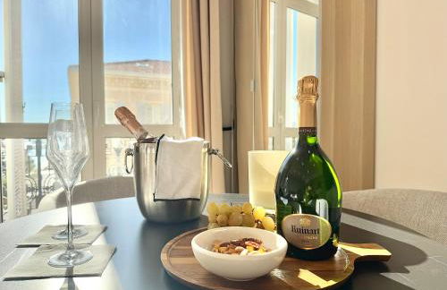 DELUXE SEAVIEW BALCONY - 2 min PALAIS & BEACH - Foto 26