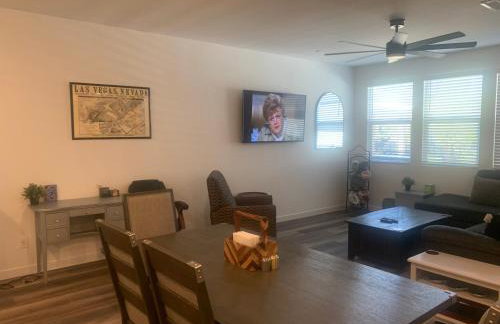 Walking on water street - Foto 3