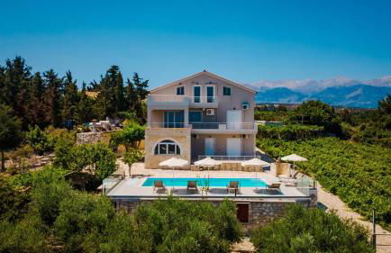 Villa Konstantinos Hilltop Vineyard Escape - Photo 4
