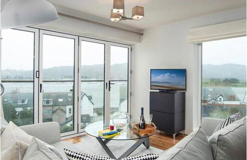 Deganwy Tower Apartment - Photo 2
