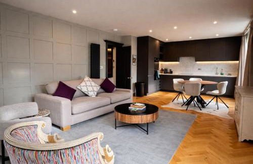 Macbeths Corner - Luxury Apartment with Private Parking - Foto 17