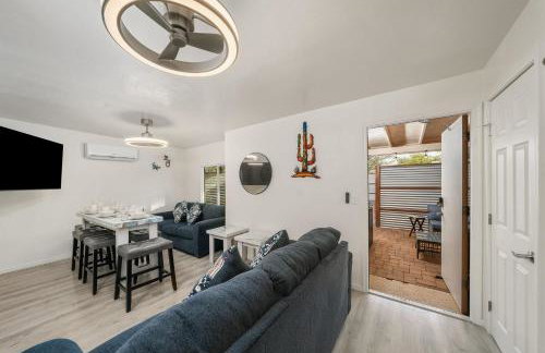 3BR 2BA Cozy Home with Jacuzzi Near Downtown - Foto 13