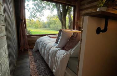 Lynbrook Cabin and Hot Tub, New Forest - Foto 2