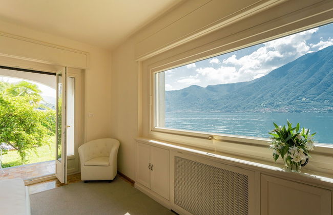 Villa Bianca - Front Lake Pool - Foto 30