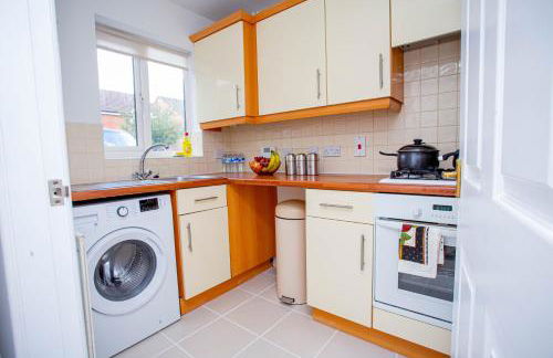 Intellect Suites - Photo 12