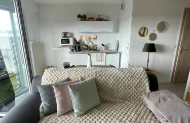 Studio cocoon avec vue sur le Beaujolais - Foto 13