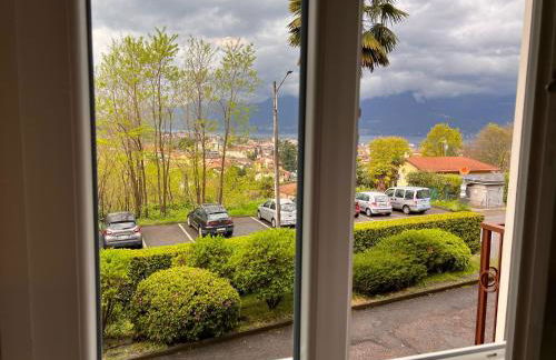 Kibilù - Elegant apartment Lake View - Balcony & Parking - Foto 22