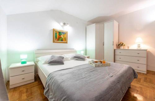 Vila Vergatum-privacy,gym,billiards,table tennis - Foto 41