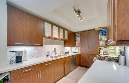 Modern Beverly Hills Townhome 5 Mi to Hollywood! - Foto 9