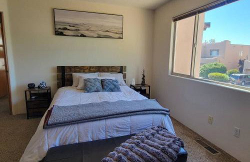 Home near Balloon Fiesta Park! - Photo 3