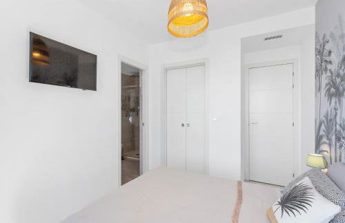 Luxury Penthouse with a Private Jacuzzi! - Foto 21