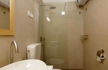 Brna Three-room apartment near the beach-Zen - Foto 20