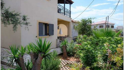 Finikes Apartments - Foto 2, Garden