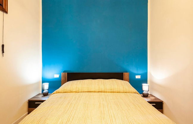 - The Artist Village - Photo 6