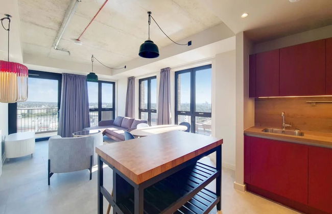 The Robinson - Foto 25