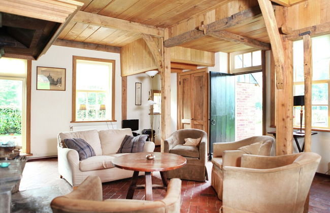 Cozy Apartment in Enschede Near Forest - Photo 41