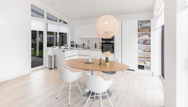 Modern Chalet With Jetty and Terrace - Foto 5, Cocina privada