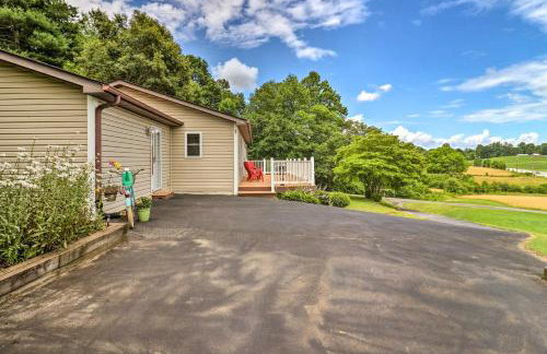 Charming Mills River Home with Porch and Yard! - Foto 25