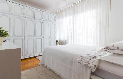 "Apartment Zagreb Idila Center", with a balcony, speed WiFi - Photo 6