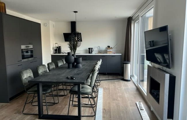 5 bedroom House in Belfeld with swimming pool and terrace - Photo 2