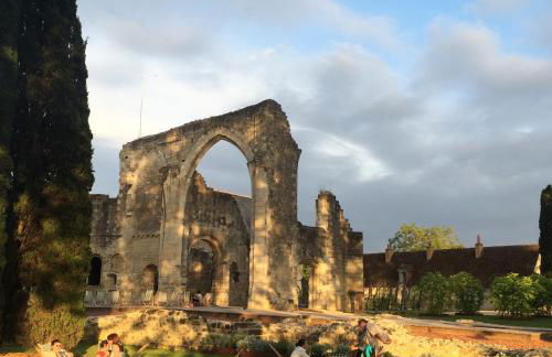 Loire Valley Medieval Getaway - Photo 50