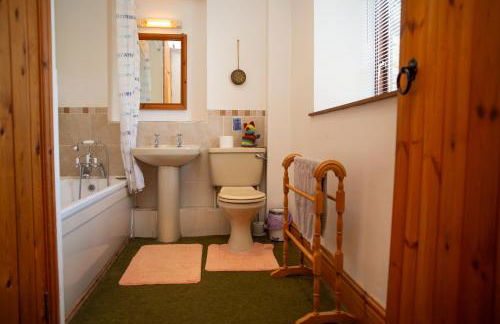 Y Bwthyn Fishguard - Photo 19