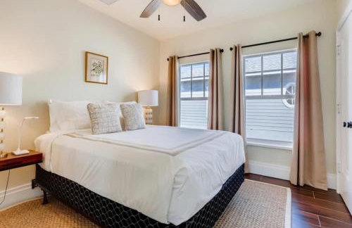 The Pink House - Bask in Style Steps from the Convention Center - Foto 16