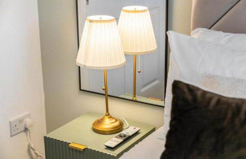 Urban Elegance - Spacious 5-Bed Home in Glasgow - Foto 19