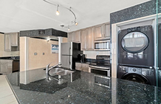 Edgewater Tower 2 Unit 505 - Foto 43