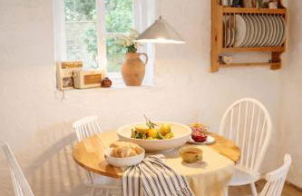 Stunning Oast House Retreat I Sleeps 12 I Countryside Setting - Foto 7