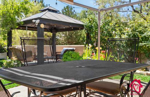 The Rose Garden Estate with Swim Spa - an Irvie Home - Foto 56