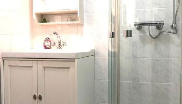 Workers Lodge für 4-14 Pers, Parkplatz, Wlan, Einzelbetten - Foto 3