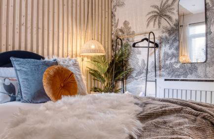 London Hammersmith - hot tub, games, arcade - Foto 6