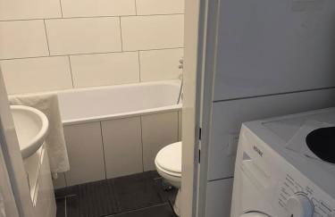 Große Wohnung am HBF-Vorplatz - Photo 2